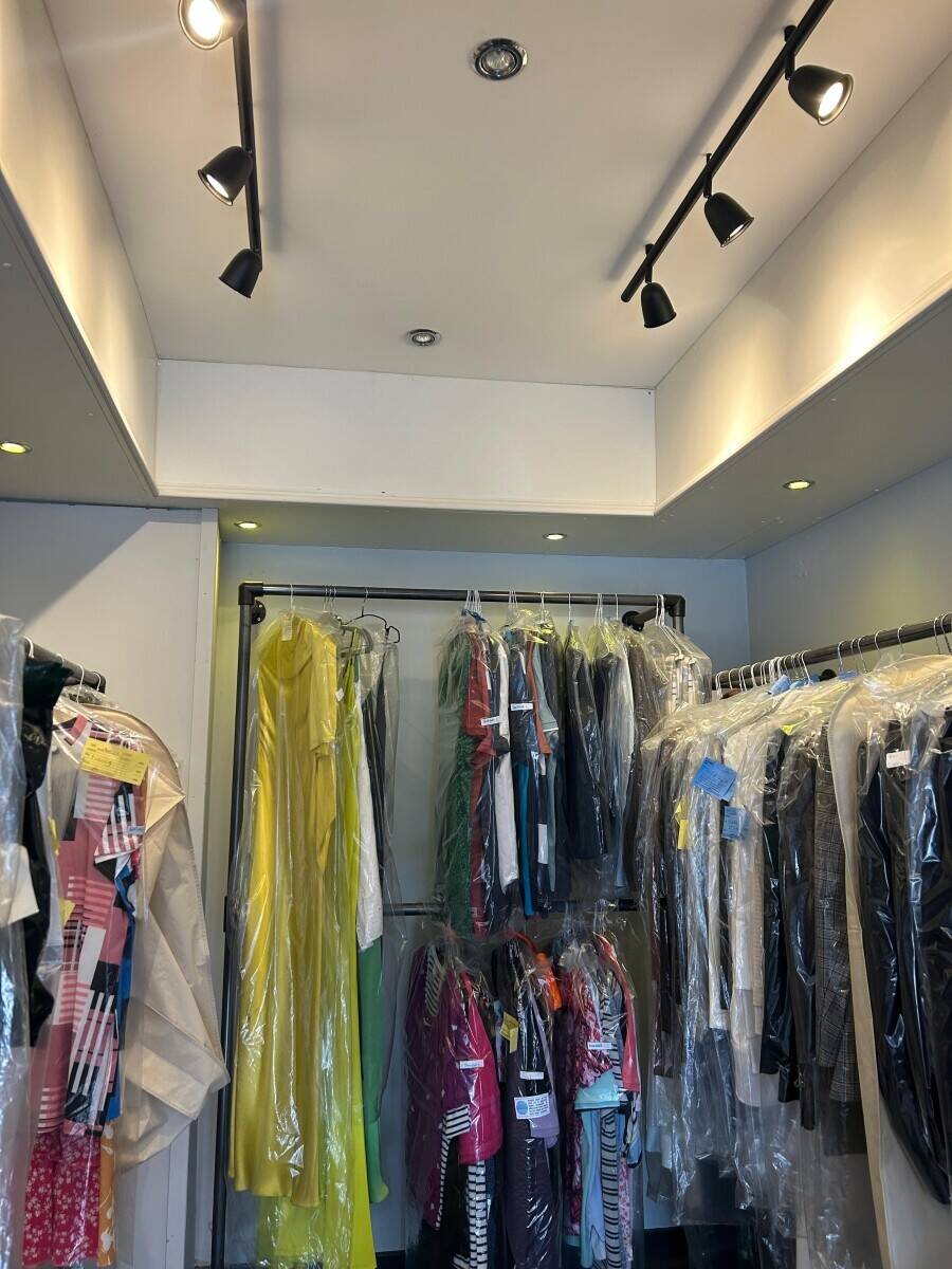 PRICE REDUCTION Busy Dry Cleaners Leasehold For Sale £68k - Well established, top reputation Photo 7