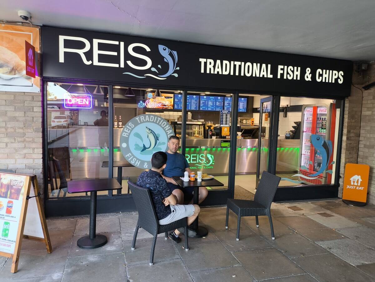 Fish and chips for sale Gosport  Photo 7