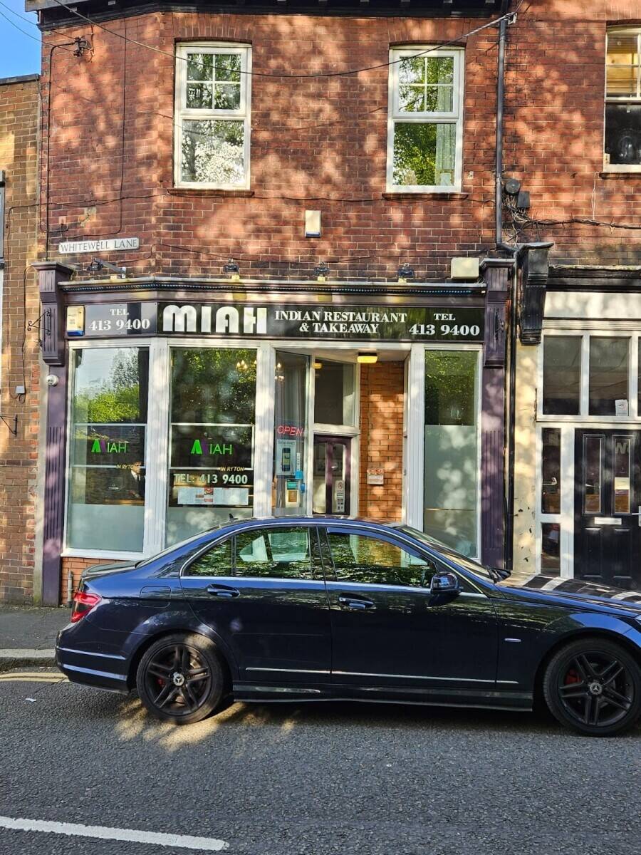 Indian restaurant for sale in Newcastle upon Tyne with 3 bed room flat