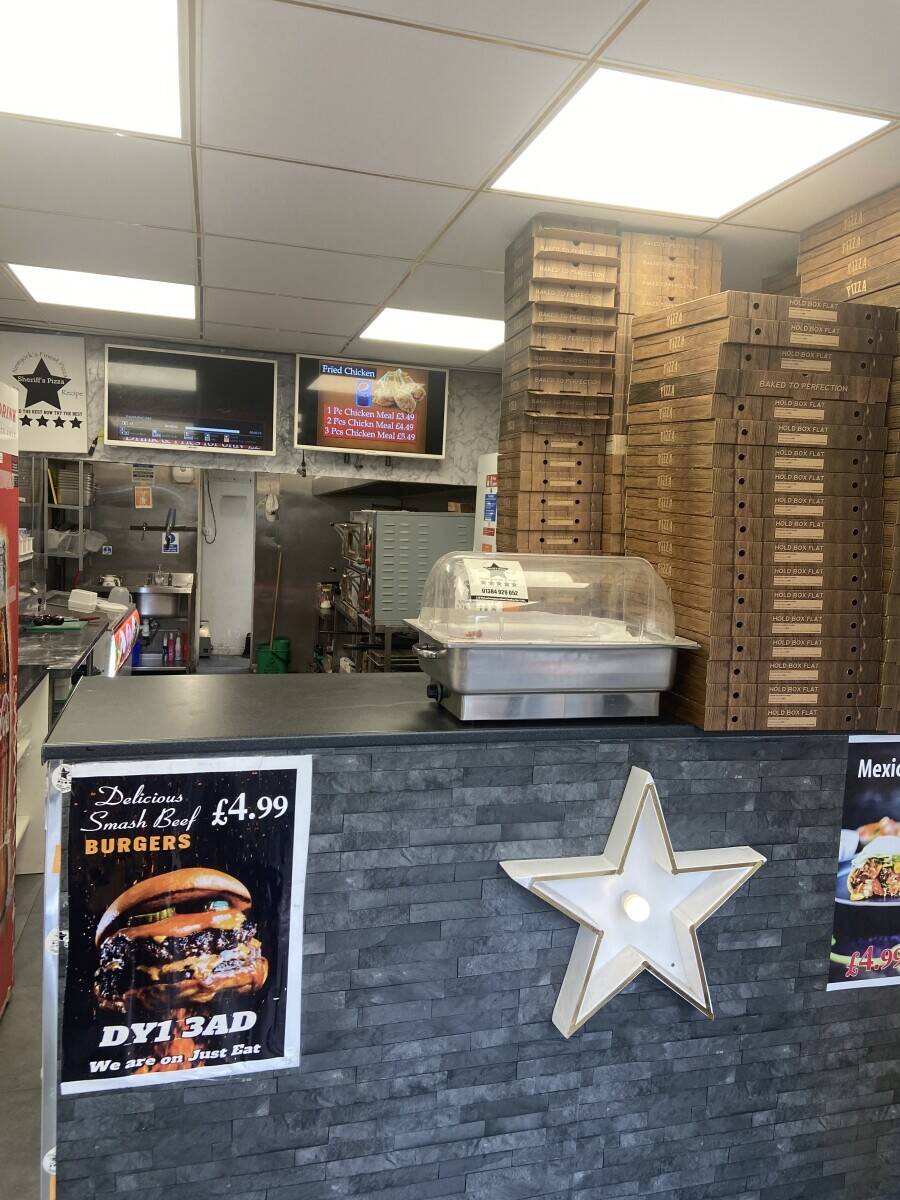 Pizza Shop for sale in Dudley West Midlands. Sheriffs pizza Photo 7