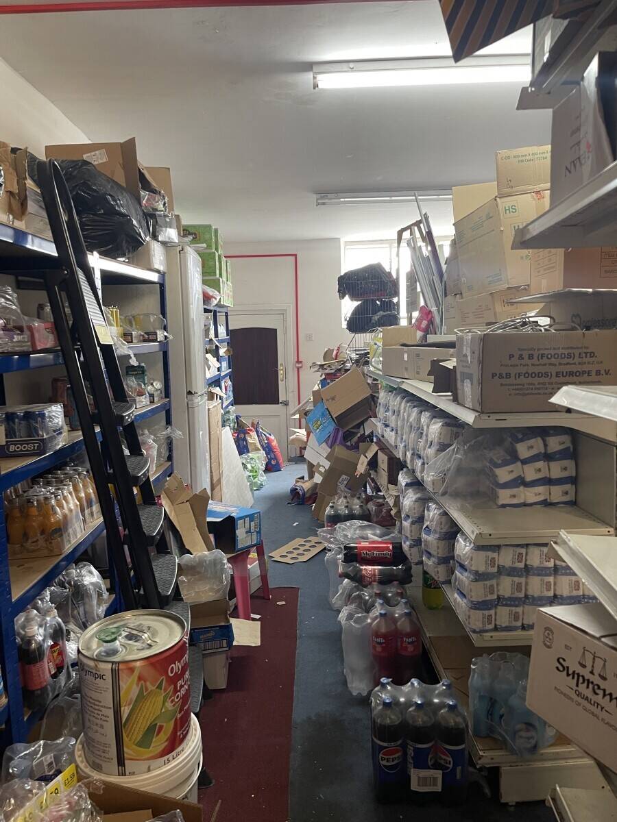 Convenience & Grocery store for sale