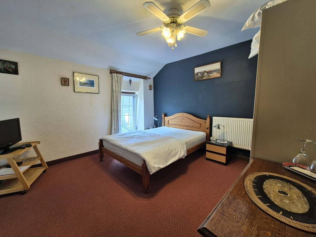 ERYRI (SNOWDONIA NATIONAL PARK) - TRADITIONAL BED & BREAKFAST AND TEAROOMS Photo 7