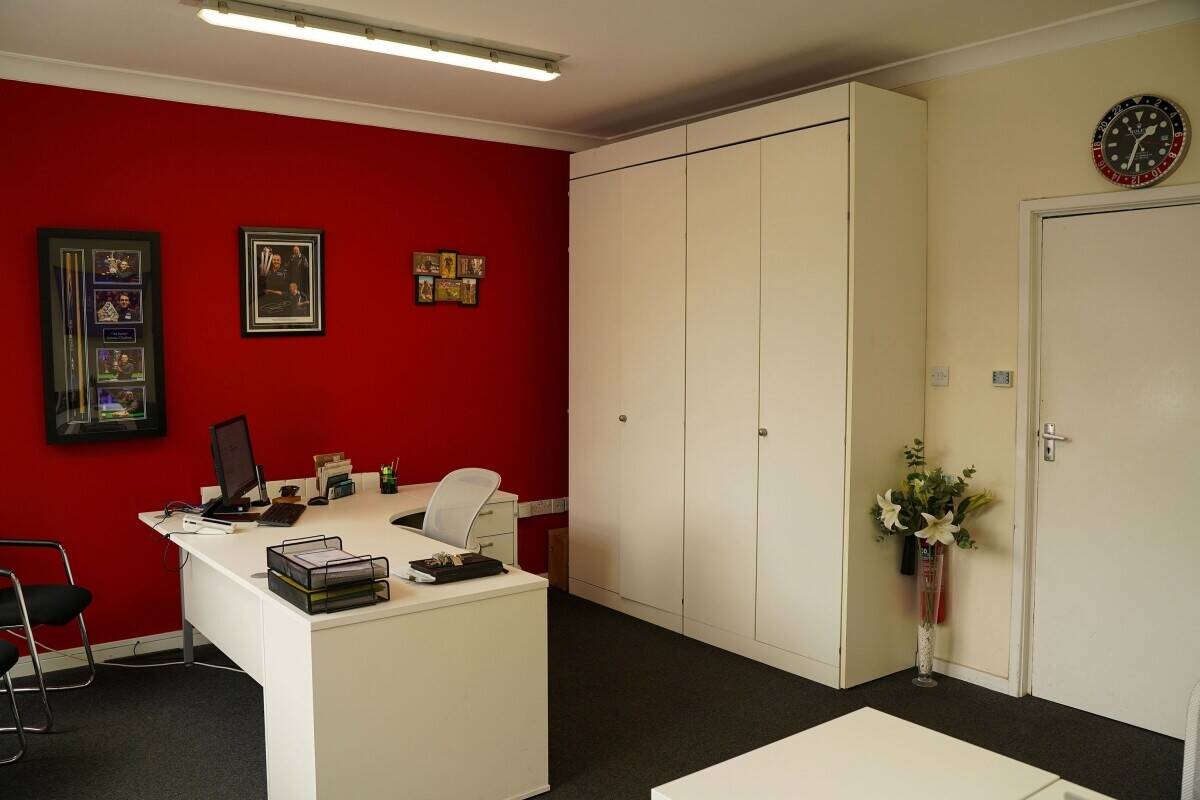 Car Sales Freehold Site including Workshop and 2 Apartments