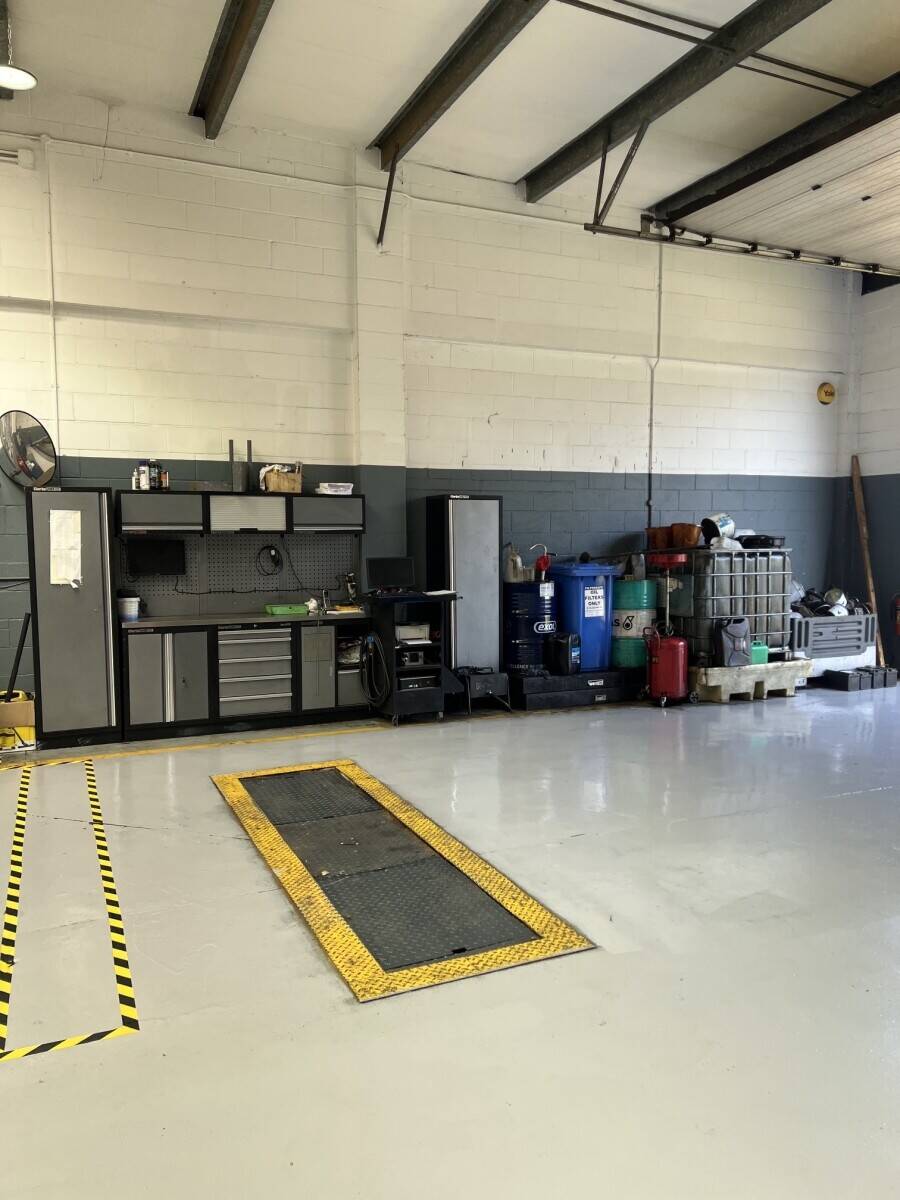 Established MOT Centre and Repair Garage In Swindon Photo 7