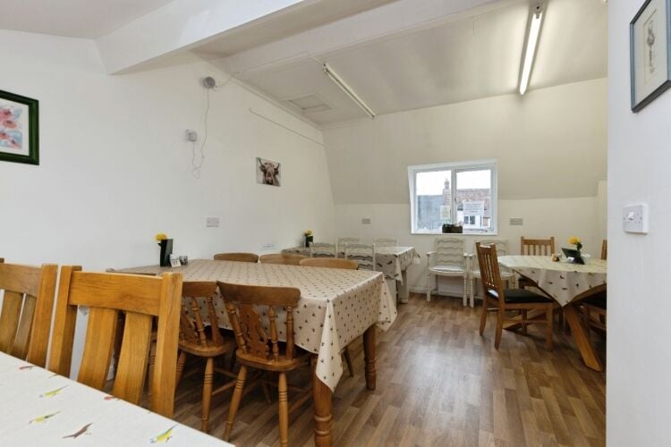 Thriving Village Café - Cheltenham Photo 7