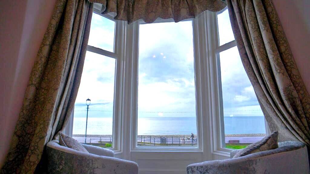 CONWY – FULLY REFURBISHED BED & BREAKFAST LOCATED ON LLANDUDNO’S NORTH SHORE Photo 7