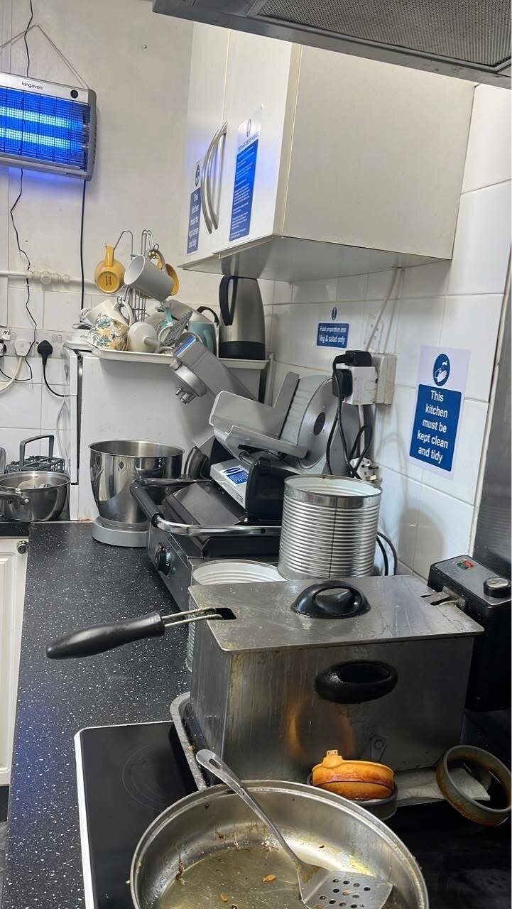 Cafe/takeaway in kirkhamgate Wakefield  Photo 7