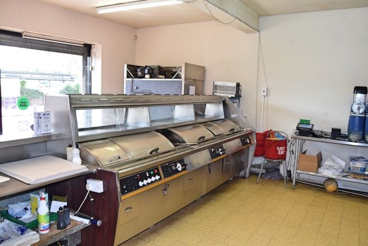 Profitable Fish & Chip Shop - Wolverhampton Photo 7