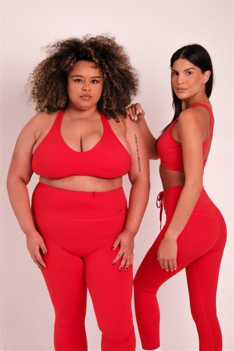 WOMEN’S ACTIVEWEAR BRAND