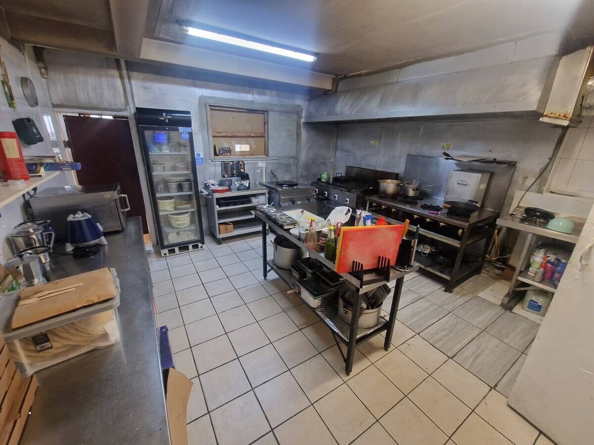 Indian and south indian takeaway shop in Woodlands DONCASTER