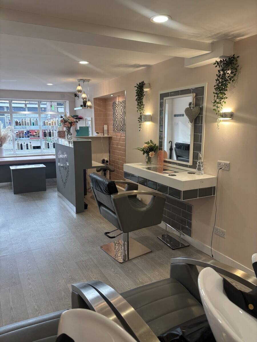 Hair salon for sale in Keynsham Bristol Photo 6