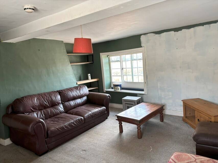 NORTHAMPTONSHIRE - VILLAGE PUB CLOSE TO THE OXFORDSHIRE AND WARWICKSHIRE BORDERS Photo 7