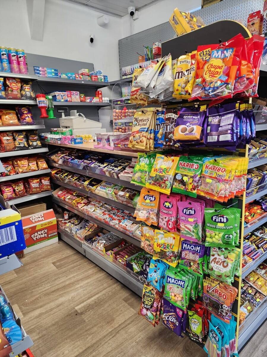 Convenience Store for sale in Stoke on Trent Staffordshire. Photo 8