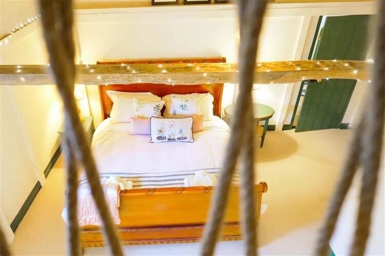 Historic Riverside Thatched Inn Reimagined as a Private Retreat For Sale in Tiverton