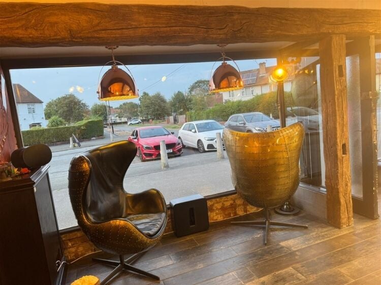 Hair Salons For Sale in Doncaster Photo 7