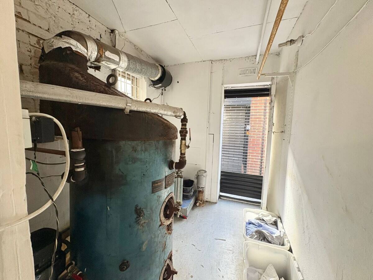Established Dry Cleaners Business for Sale Photo 8