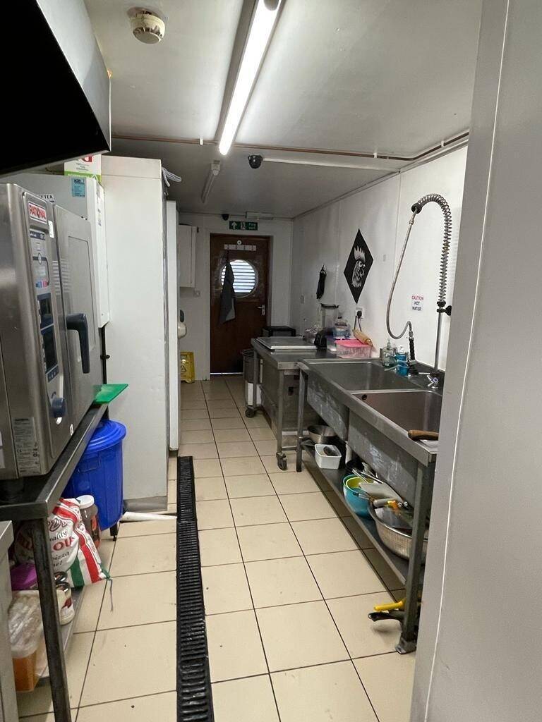 Take away business for sale in burton on Trent 