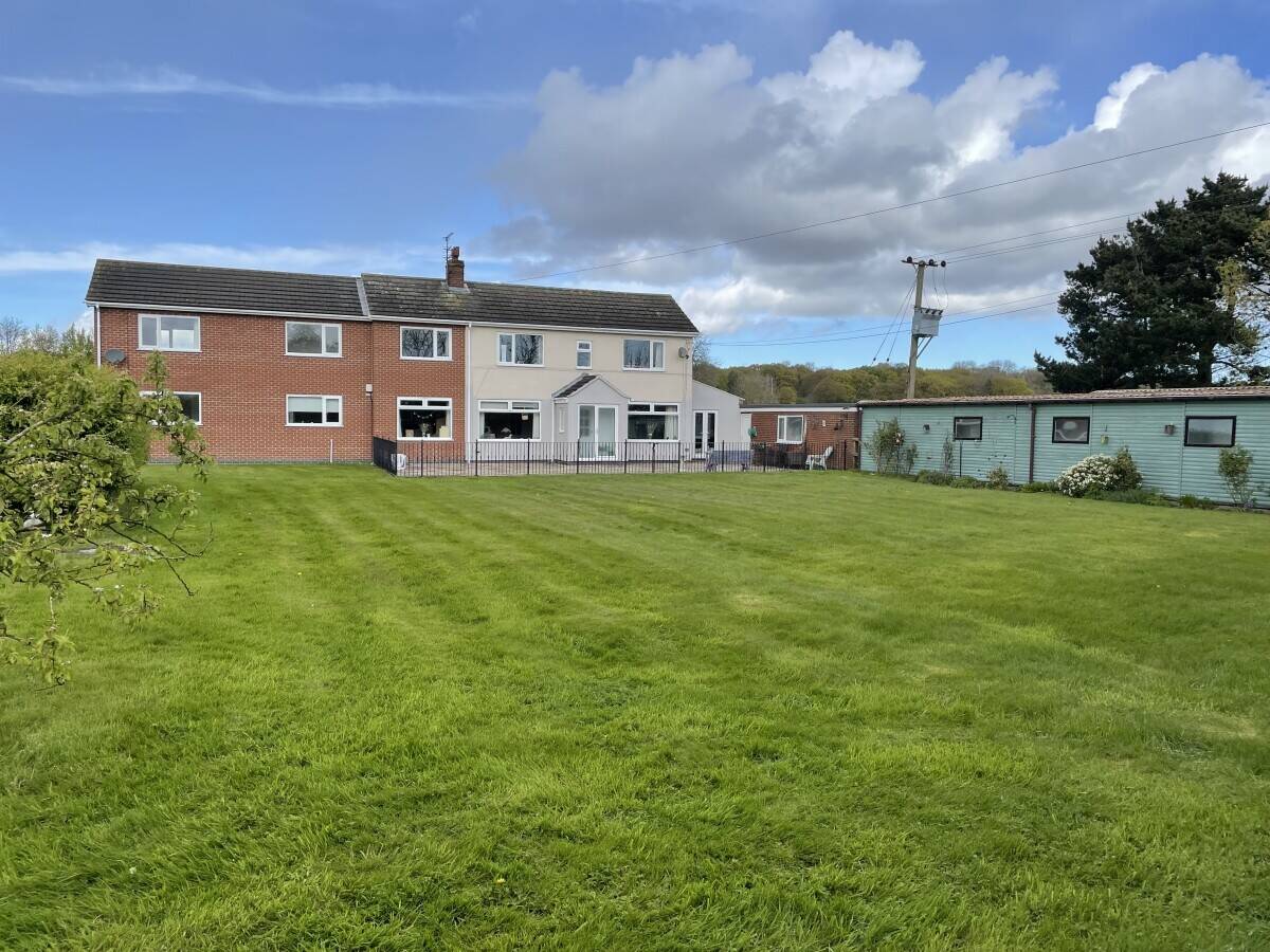 5 ⭐️ Kennels & Cattery set in 6 acres of countryside Photo 7