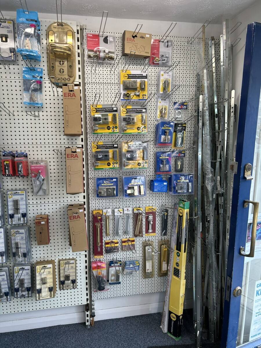 Locksmiths shop in Leighton Buzzard