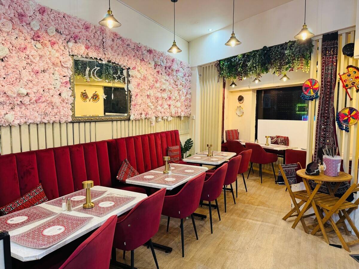Restaurant and takeaway for sale Photo 7
