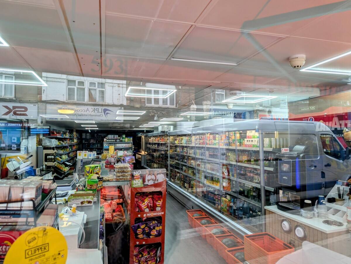 Supermarket & Grocery shop for sale Photo 7