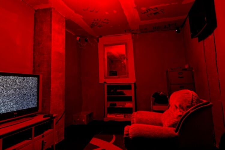 Established Escape Room - Slough Photo 7