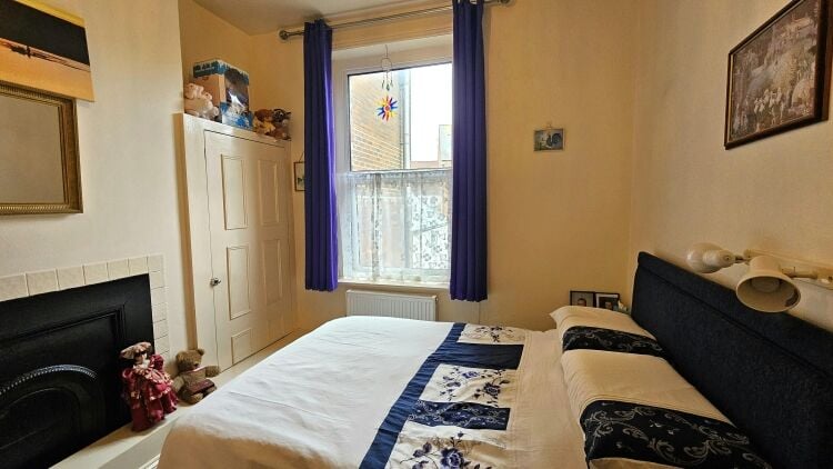 Home & Income B&B - Sea & Harbour Views, Weymouth