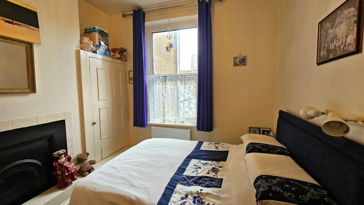 Home & Income B&B - Sea & Harbour Views, Weymouth Photo 7
