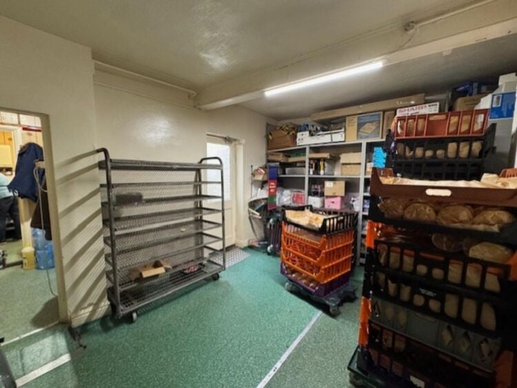 Freehold Bakery Located In Atherstone Photo 7