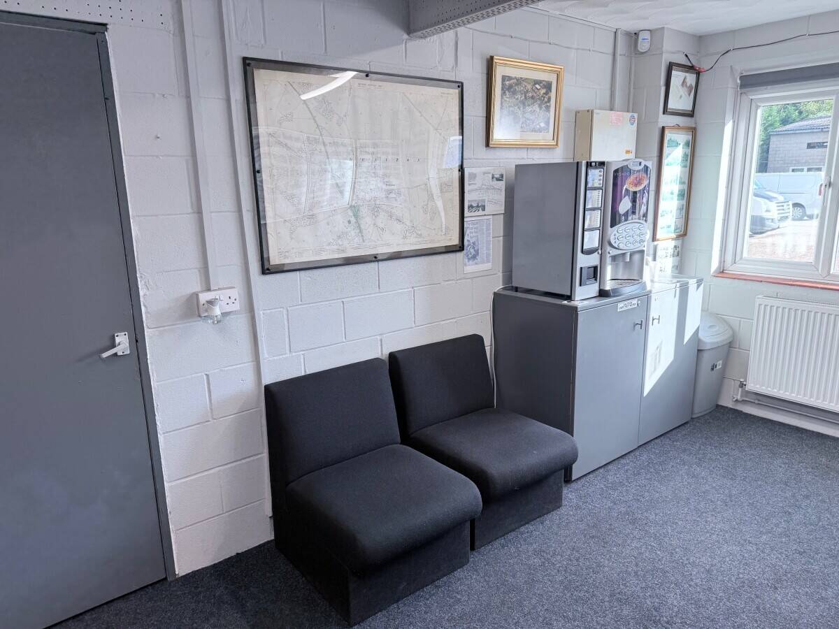 TYRE AND BATTERY SUPPLY AND FITTING CENTRE, FREEHOLD Photo 7