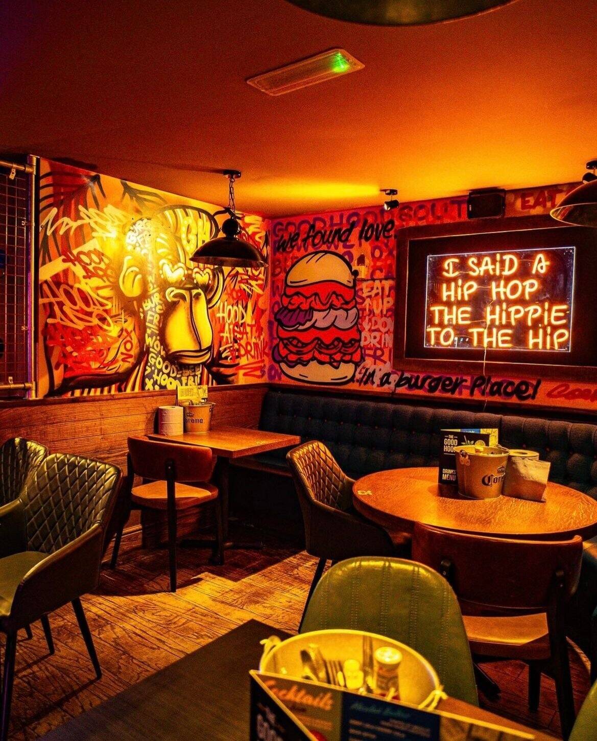 Restaurant & bar for sale in Southport prime location