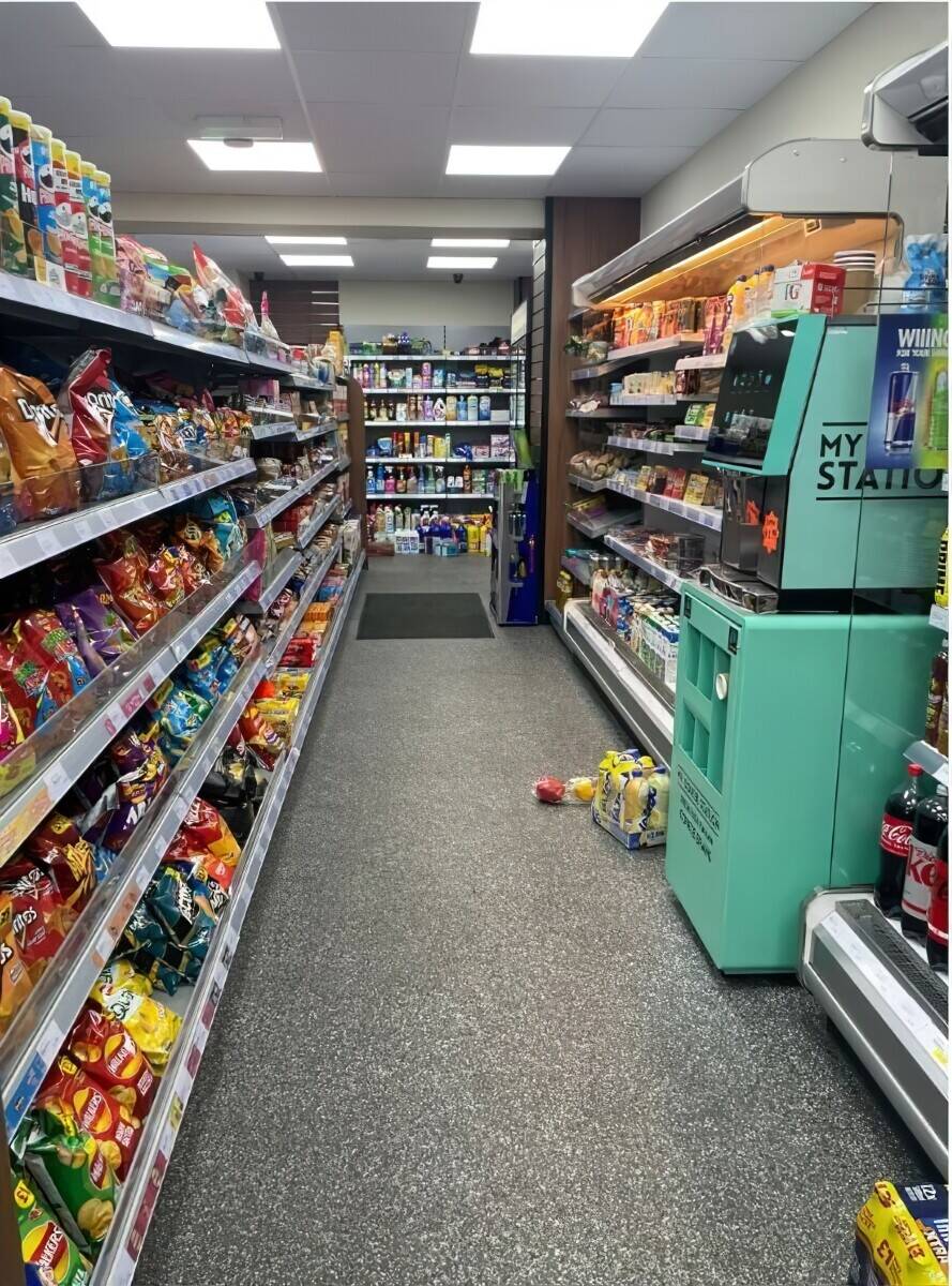 Thriving Convenience Store & Off Licence in Prime High-Traffic Location