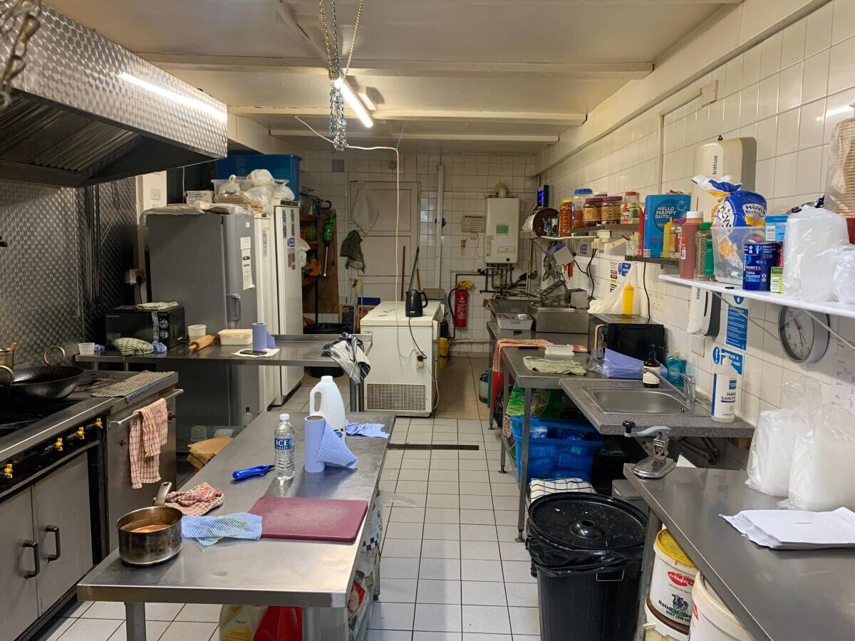 Takeaway business for sale in cardiff