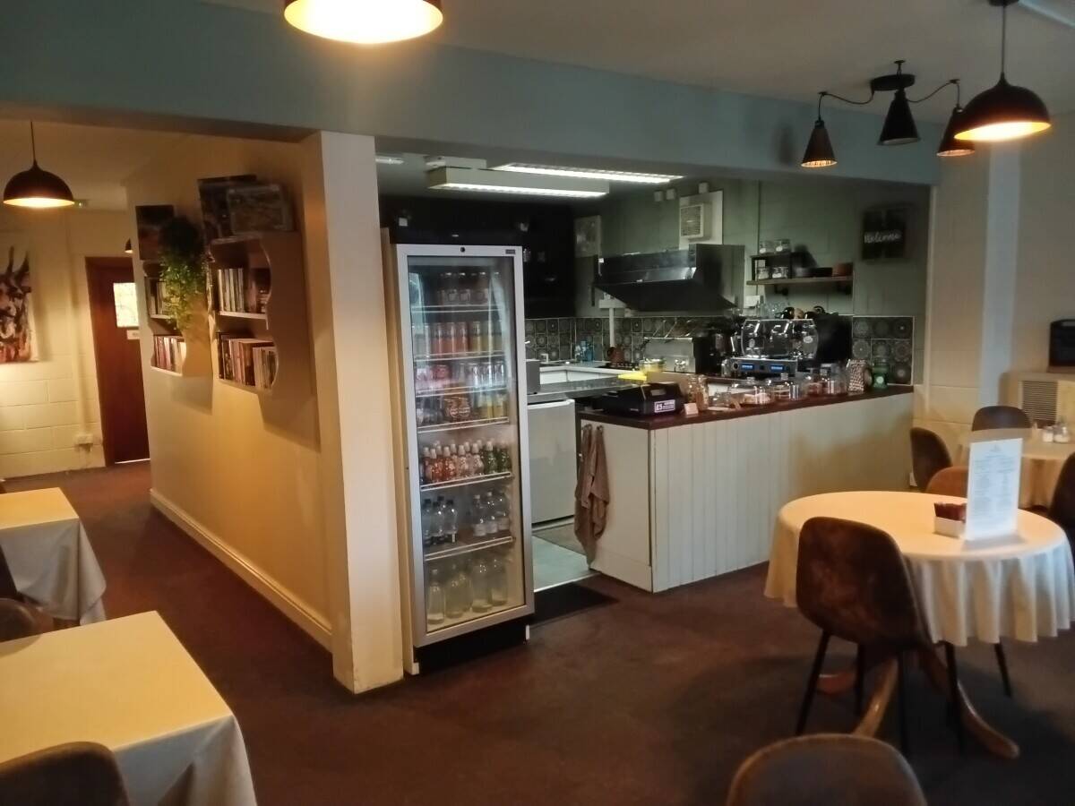 Leasehold Café Bistro Hot & Cold Food Coffee Desserts Takeaway Business Milnthorpe Cumbria For Sale