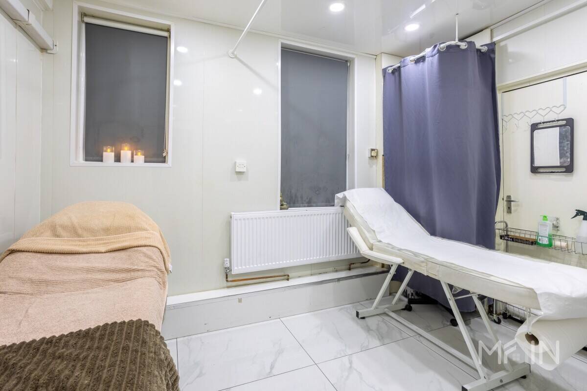 Exceptional Beauty Salon Business for Sale – Prime Evington Road Location