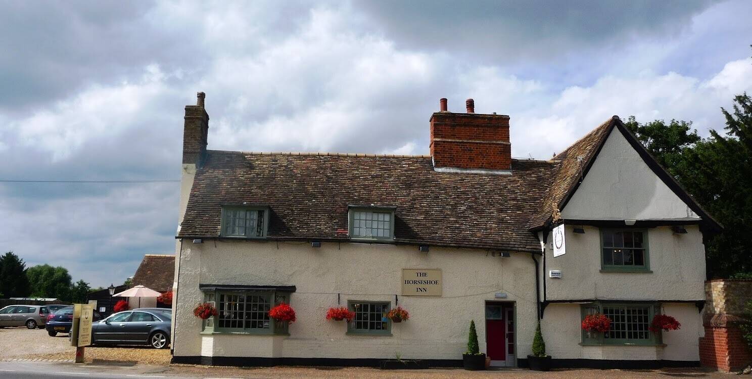 British Gastro Pub 120 covers. Two Bars. 400 years old Grade 2 listed Village Pub