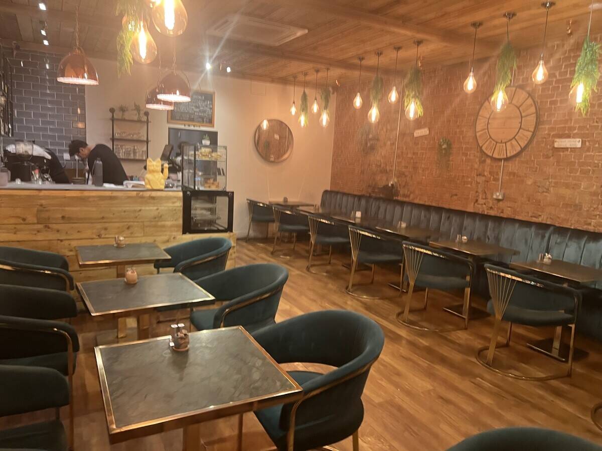 Cafe  for sale in weybridge