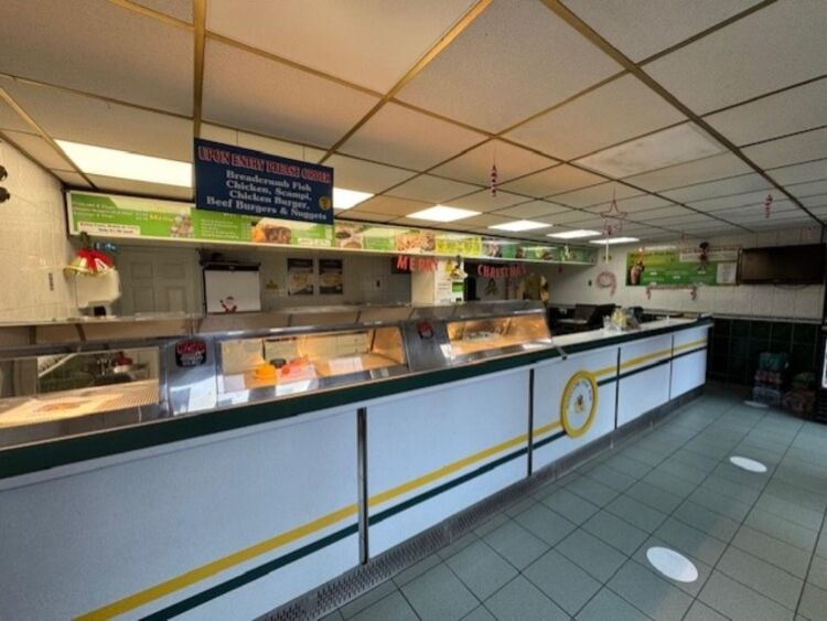 Leasehold Or Freehold Fish & Chip Takeaway Located In Biddulph, Stoke-on-Trent Photo 7