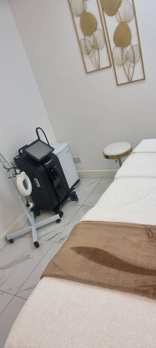Skin Laser treatment Photo 5