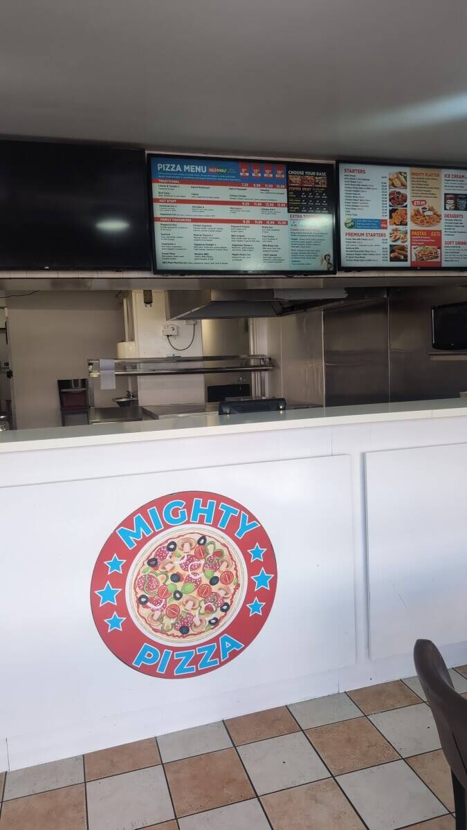 Pizza shop for sell in Essex Southend on sea  Photo 7