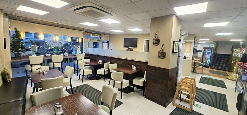 Substantial cafe premises with first floor dance studio within heart of Hamilton town centre Photo 7