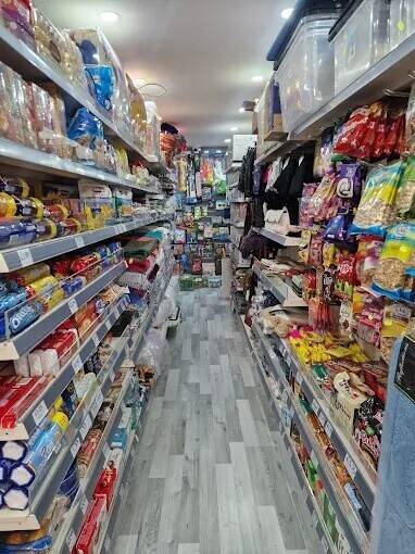 Pound Shop / Discount Store for Sale in Ilford - High footfall - Next to Main Bus Stop and Station