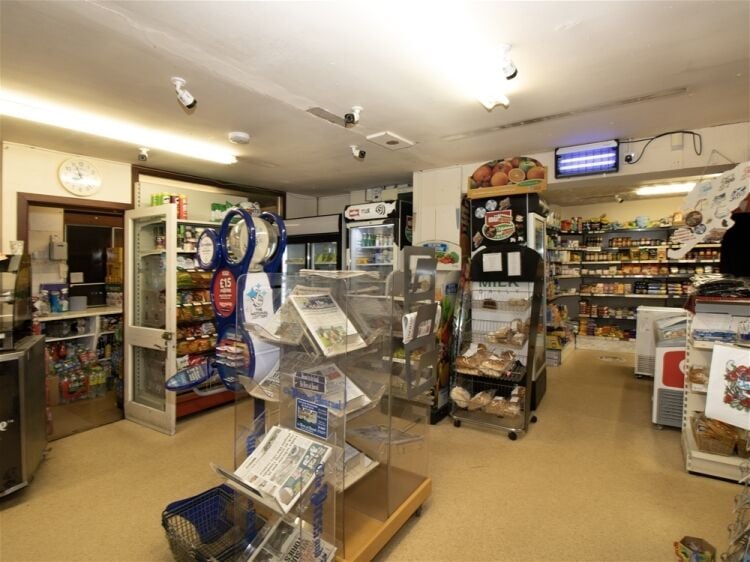 Contin Village Stores and 4 Bedroom House