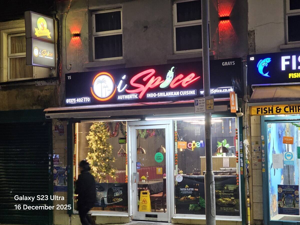 2 large commercial property 2 flats