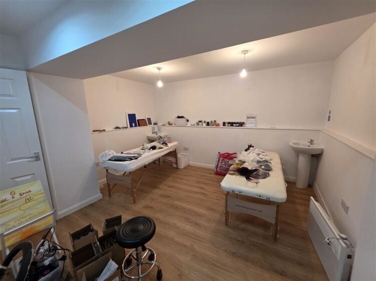 Auction Lot: Premium Mixed-Use property in St Marychurch, Torquay For Sale in Torquay