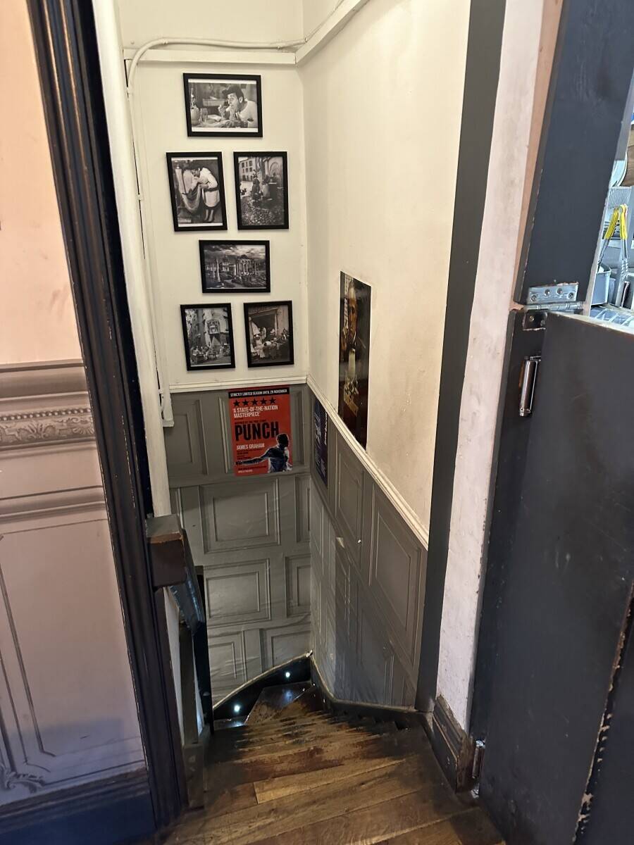 Italian restaurant for sale in Clerkenwell Road Photo 7