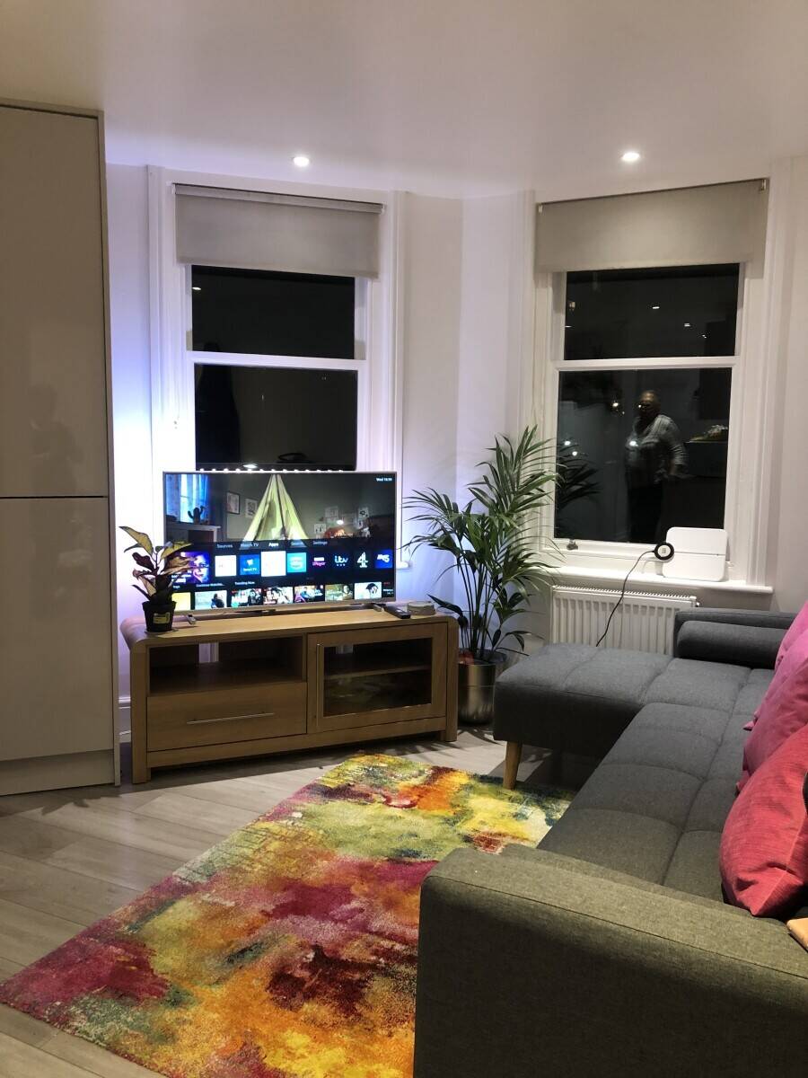 Turn-Key Holiday Let Holiday Home 2 bed Flat across from Bournemouth beach & gardens!! Photo 7