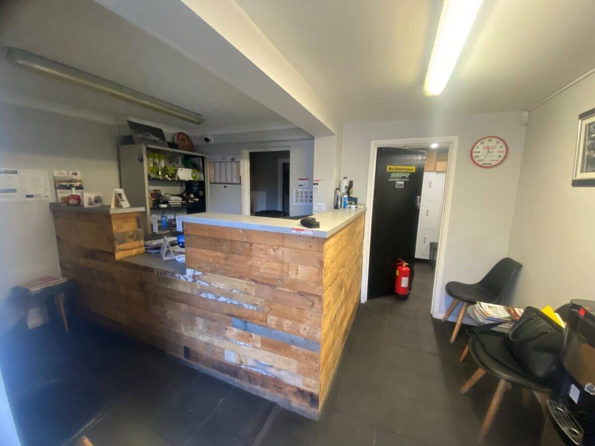 MECHANICS, WORKSHOP & RECOVERY BUSINESS WITH POTENTIAL MOT STATION - WITHAM, ESSEX Photo 7