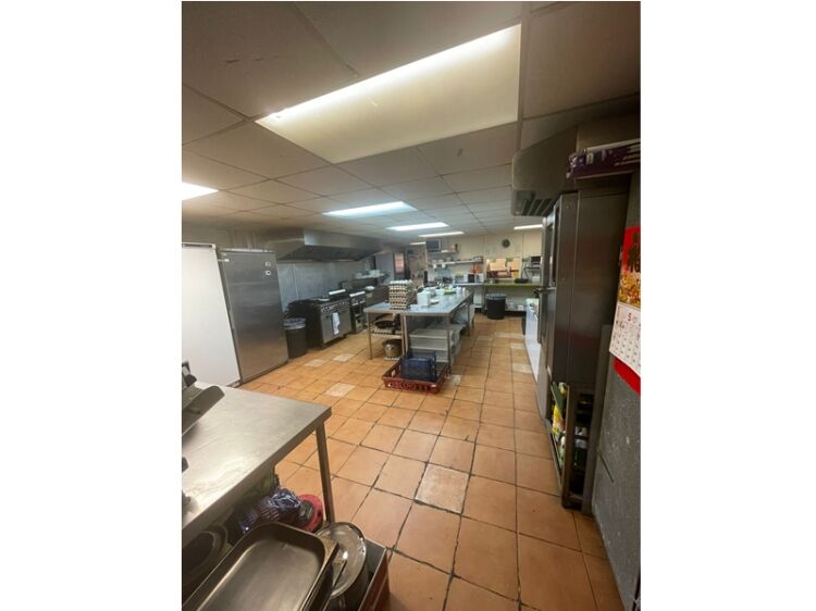 Step Into a Local Favourite – Cafe for Sale in Doncaster Photo 7