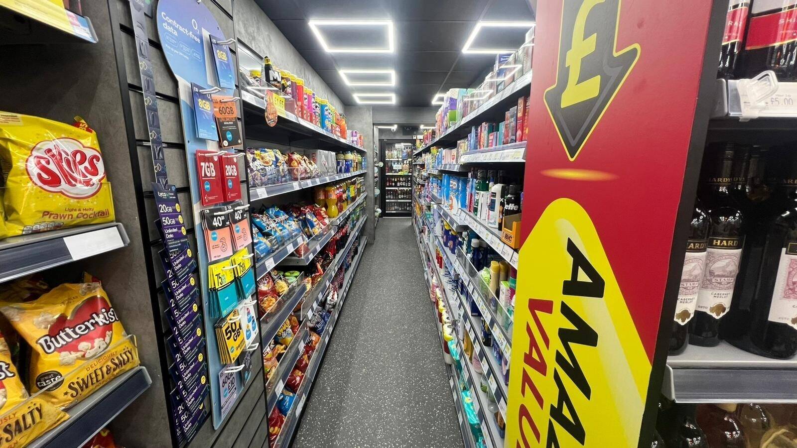 BRAND NEW BRANDED OFF - LICENSE STORE LEASE FOR SALE ONLY 28 MILES AWAY FROM LONDON